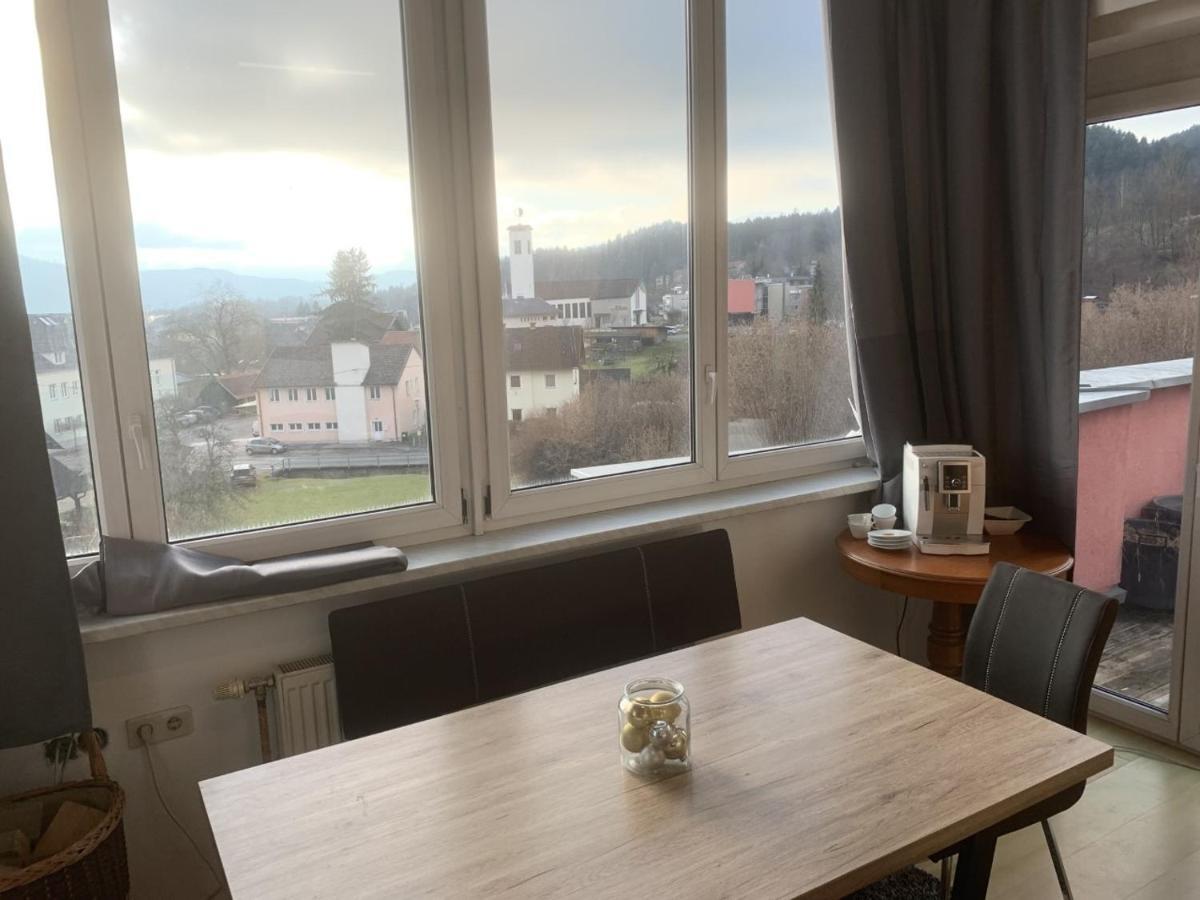 Ferienwohnung Kaiserpanorama Krumpendorf Buitenkant foto